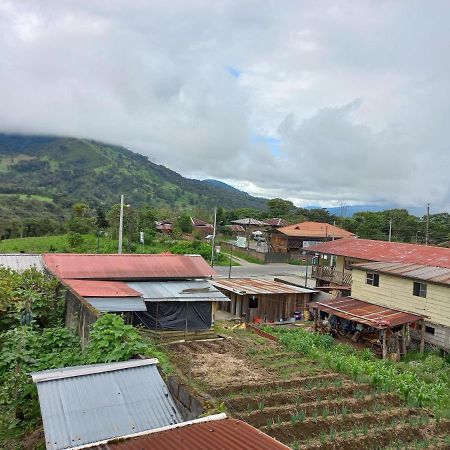 Hostal La Casa De Rodrigo Baeza Luaran gambar
