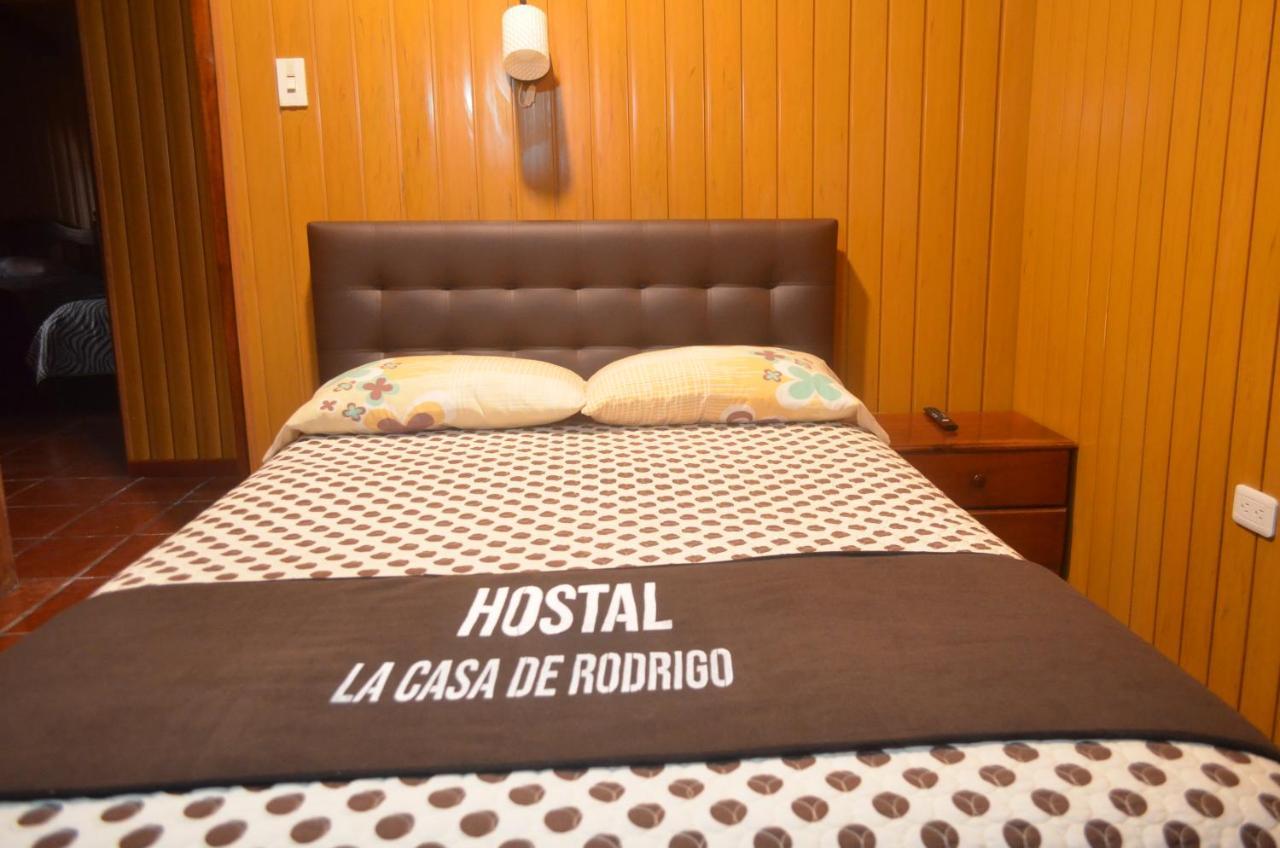 Hostal La Casa De Rodrigo Baeza Luaran gambar