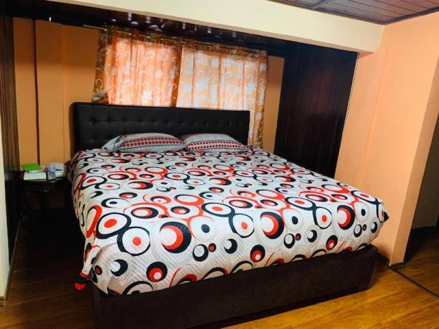 Hostal La Casa De Rodrigo Baeza Luaran gambar